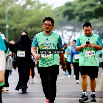 Runner Photo 8575319