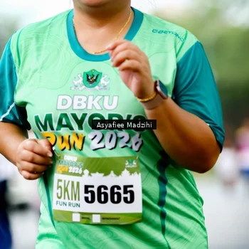 Runner Photo 8575346