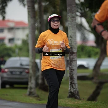 Runner Photo 8575348