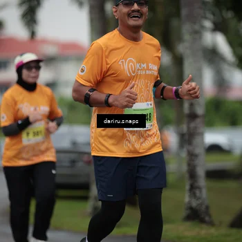 Runner Photo 8575354