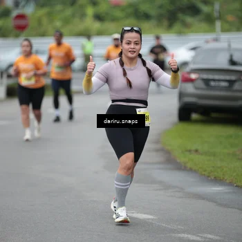 Runner Photo 8575358