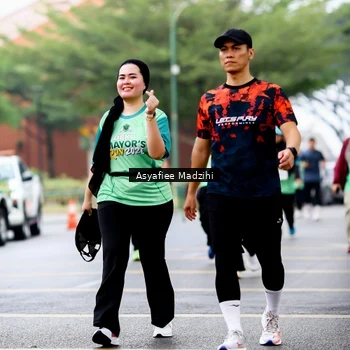 Runner Photo 8575375