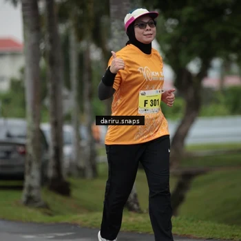 Runner Photo 8575386