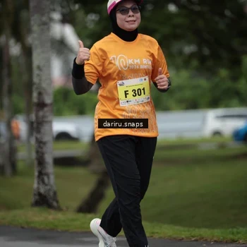 Runner Photo 8575418