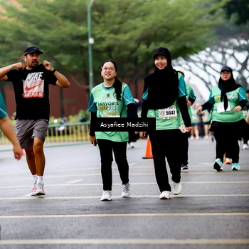Runner Photo 8575436