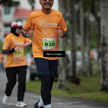 Runner Photo 8575472