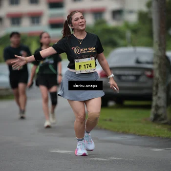 Runner Photo 8575509