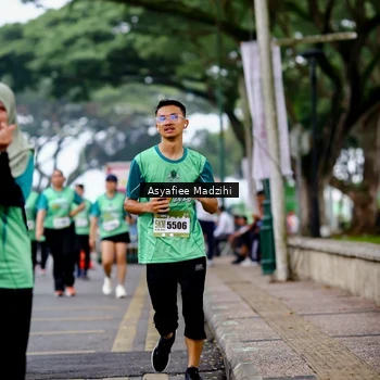 Runner Photo 8575534