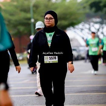 Runner Photo 8575557