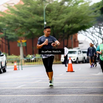 Runner Photo 8575574