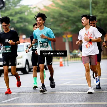 Runner Photo 8575678