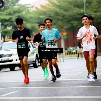 Runner Photo 8575683