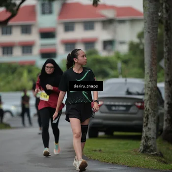 Runner Photo 8575702
