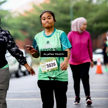 Runner Photo 8575737