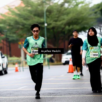 Runner Photo 8575741