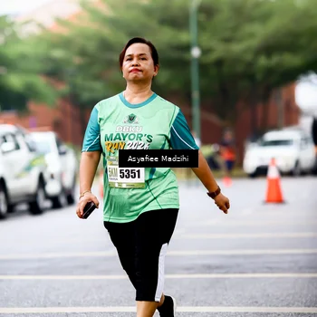 Runner Photo 8575757