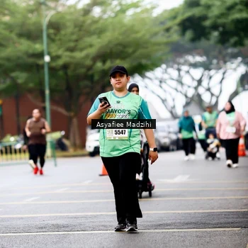 Runner Photo 8575763