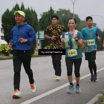 Runner Photo 8575804