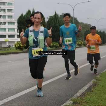 Runner Photo 8575811