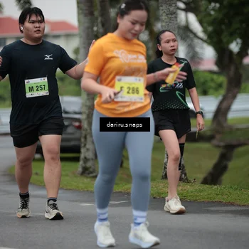 Runner Photo 8575822