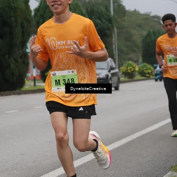 Runner Photo 8575833