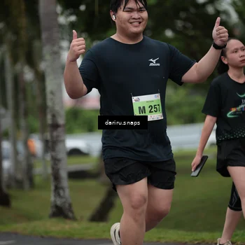 Runner Photo 8575857