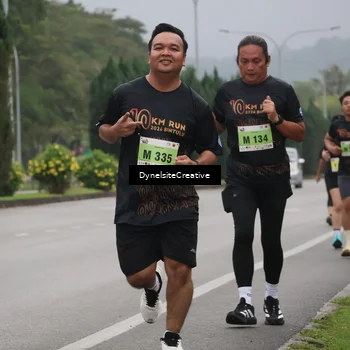 Runner Photo 8575864