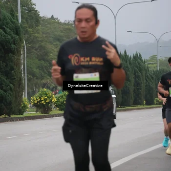 Runner Photo 8575871