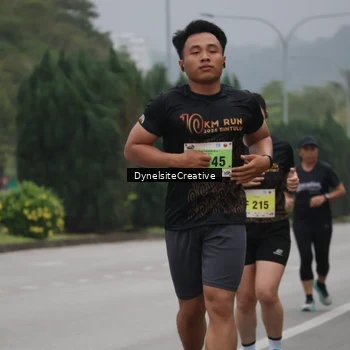 Runner Photo 8575877