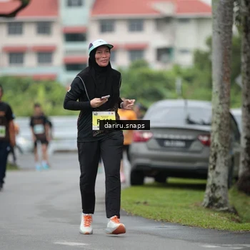 Runner Photo 8575882