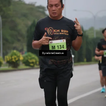 Runner Photo 8575883