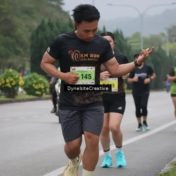 Runner Photo 8575888
