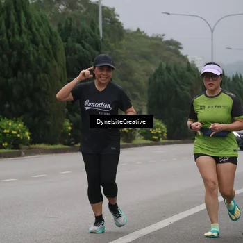 Runner Photo 8575905