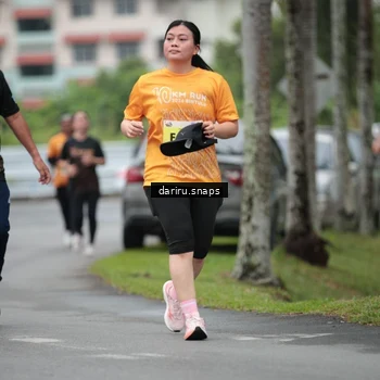 Runner Photo 8575921