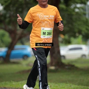 Runner Photo 8575923