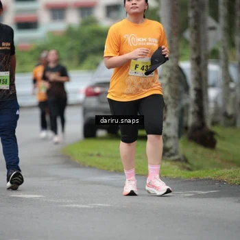 Runner Photo 8575931