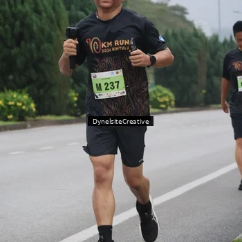 Runner Photo 8575944