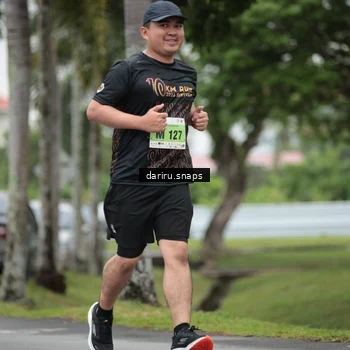 Runner Photo 8575954