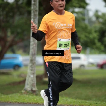 Runner Photo 8575975