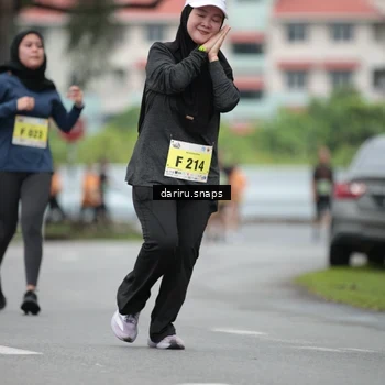 Runner Photo 8575981