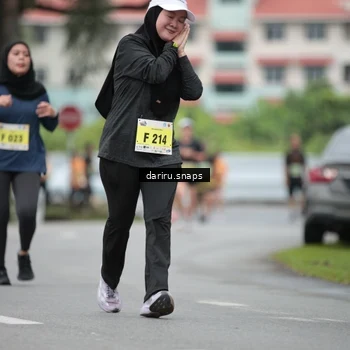 Runner Photo 8575985