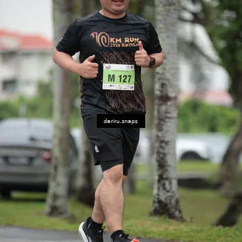 Runner Photo 8576014