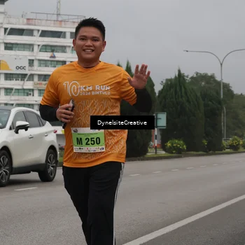 Runner Photo 8576026