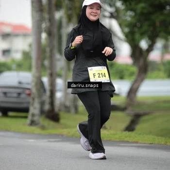 Runner Photo 8576044