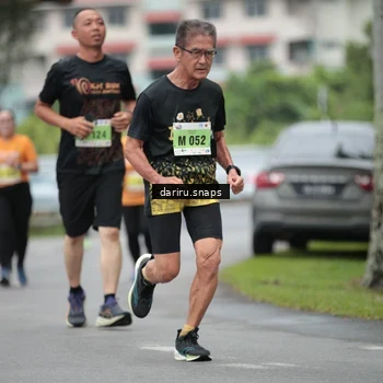 Runner Photo 8576054