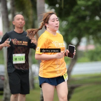 Runner Photo 8576066
