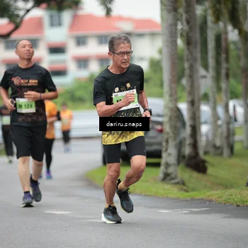 Runner Photo 8576098