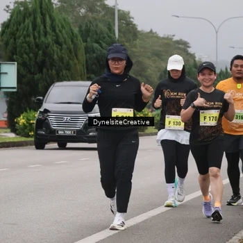 Runner Photo 8576152
