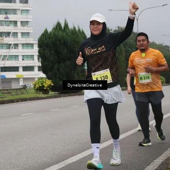 Runner Photo 8576170