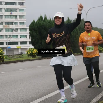 Runner Photo 8576173